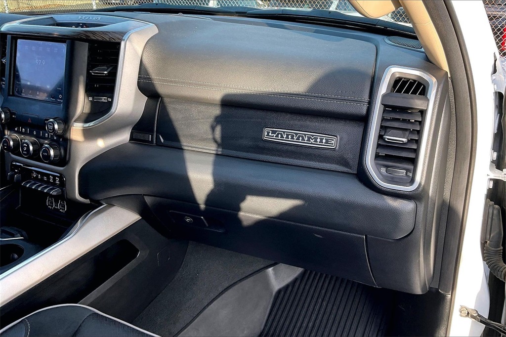 2020 RAM 1500 - Image 14