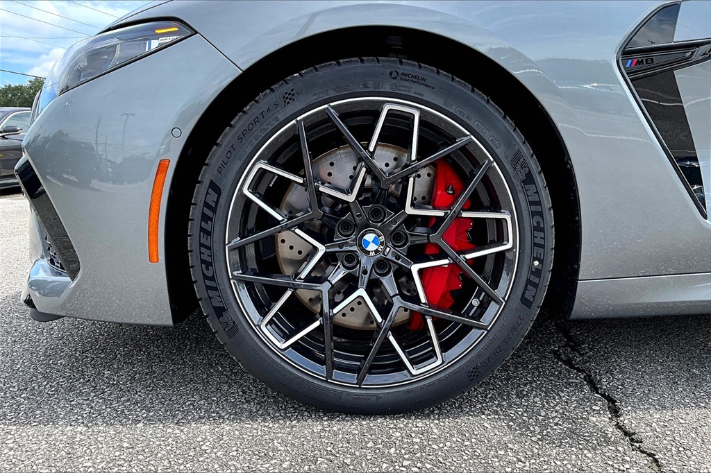 2025 Bmw M8 Competition photo 12