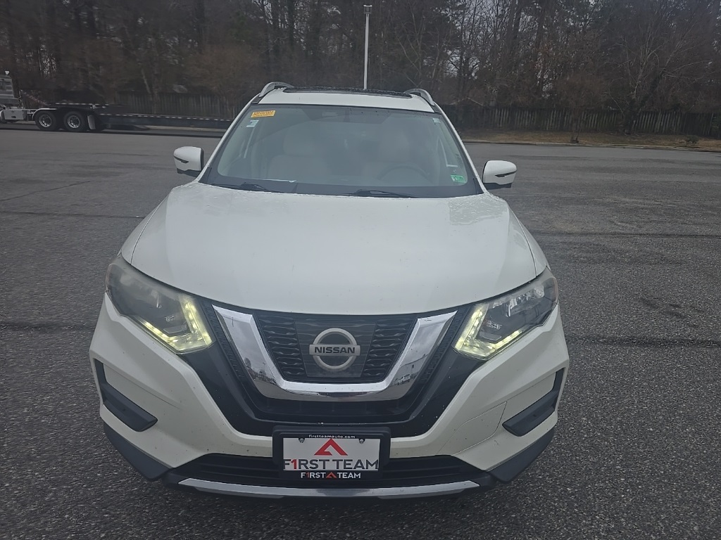 Used 2017 Nissan Rogue SV with VIN 5N1AT2MVXHC834554 for sale in Chesapeake, VA