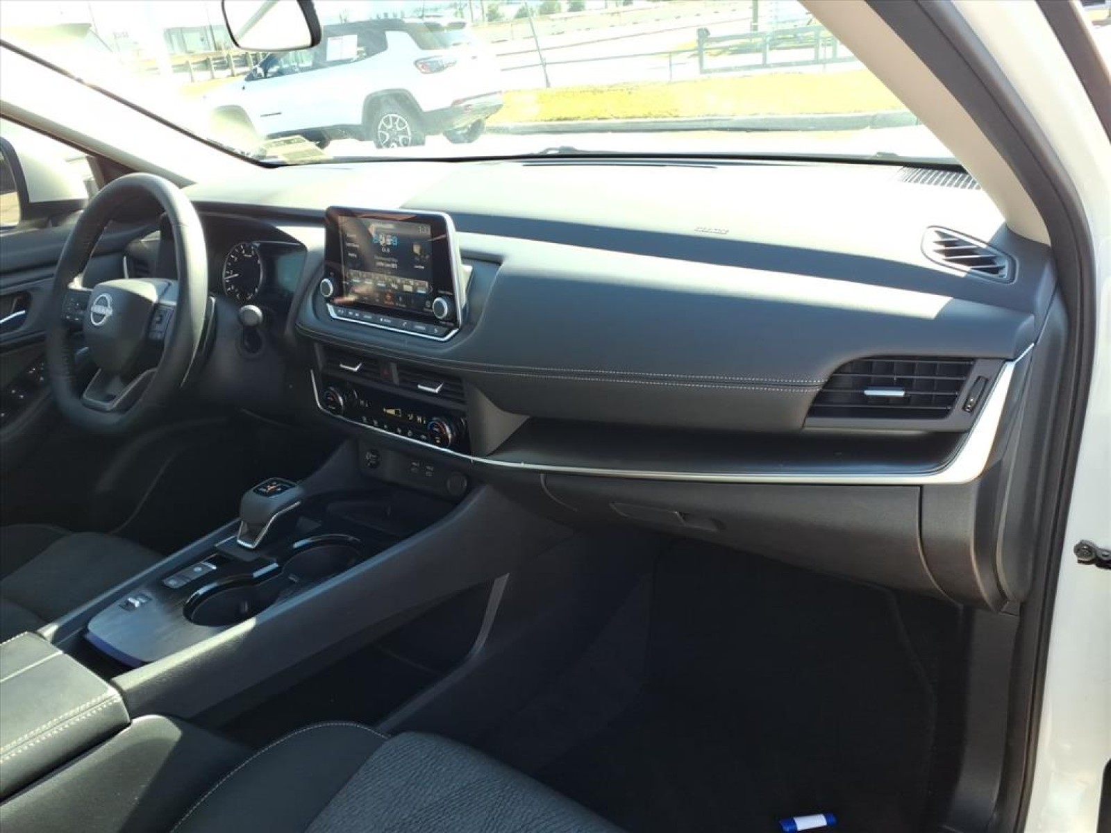 2025 Nissan Rogue SV White at Robbins Nissan