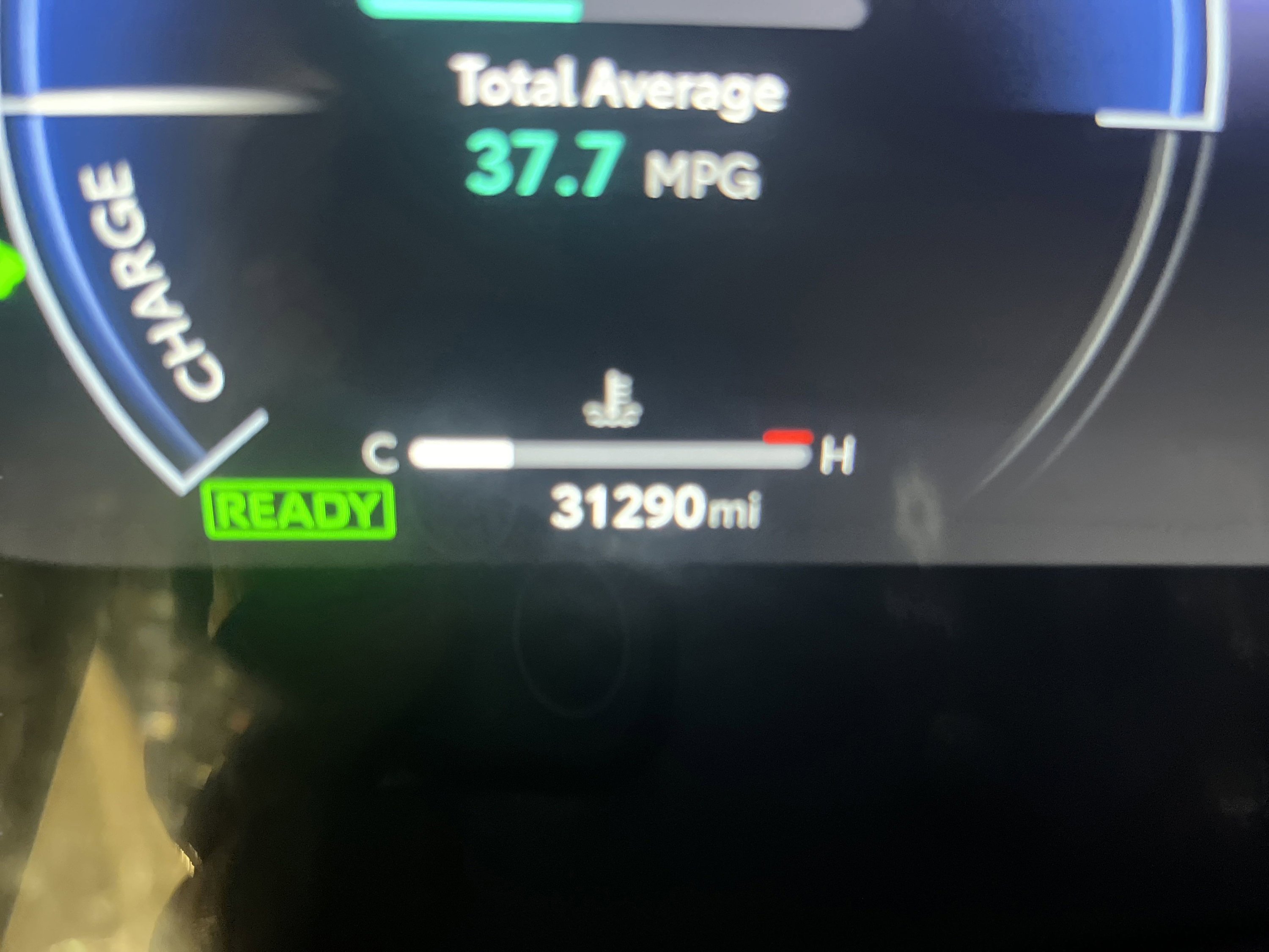 2025 Toyota Camry LE photo 18