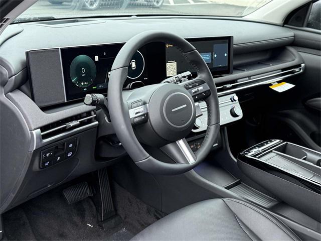 2026 Hyundai Tucson Hybrid Limited photo 2