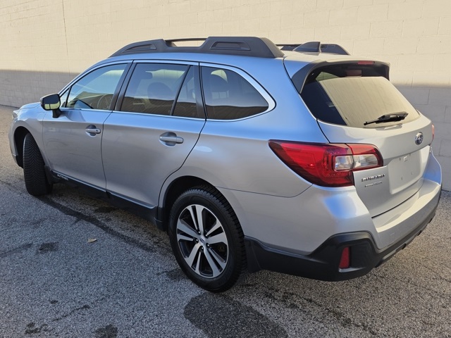 2018 Subaru Outback 2.5i photo 3