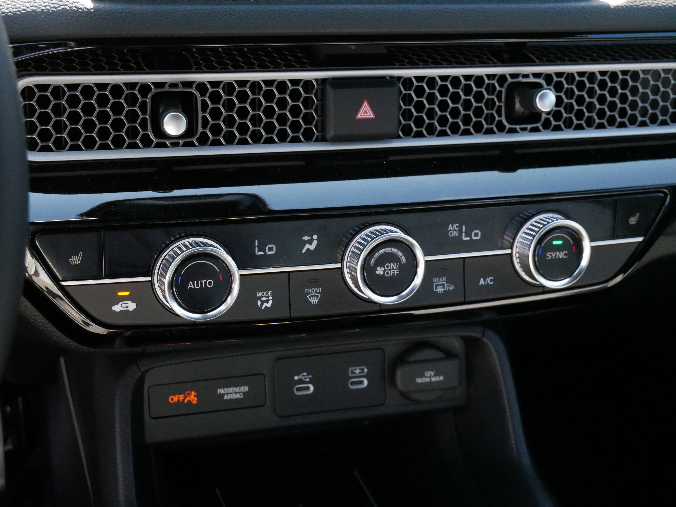 2025 Honda Civic Sport Touring Hybrid photo 20