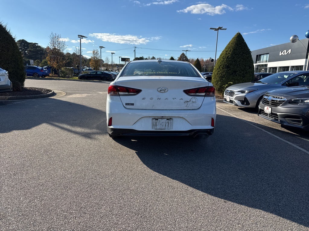 2018 Hyundai Sonata SEL photo 4