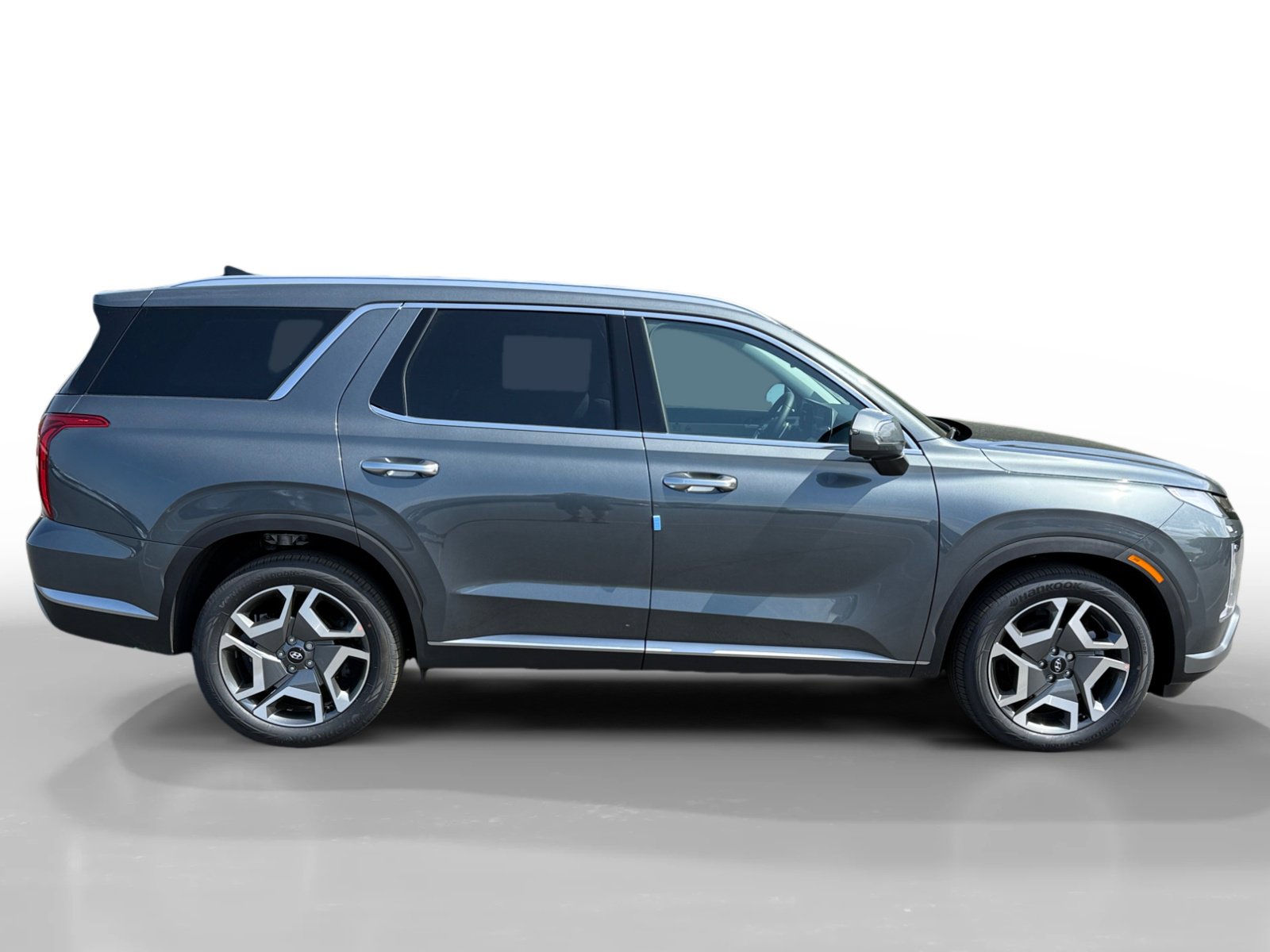 New 2025 Steel Graphite Hyundai SEL Premium AWD image 6