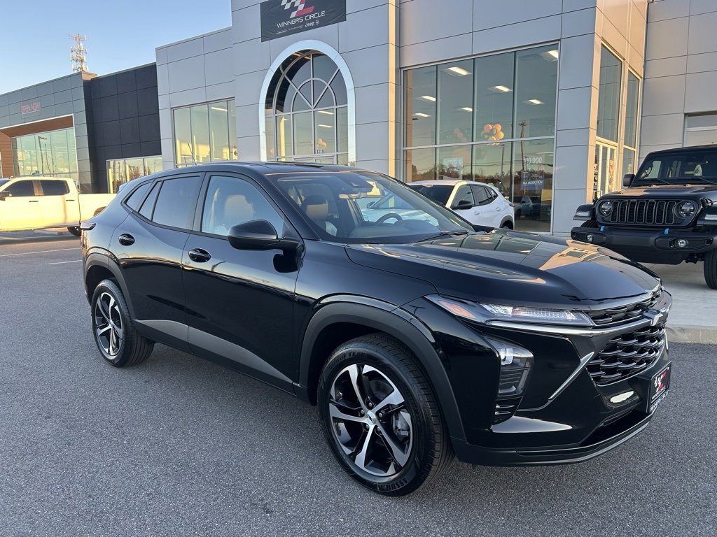 2026 Chevrolet Trax RS's photo