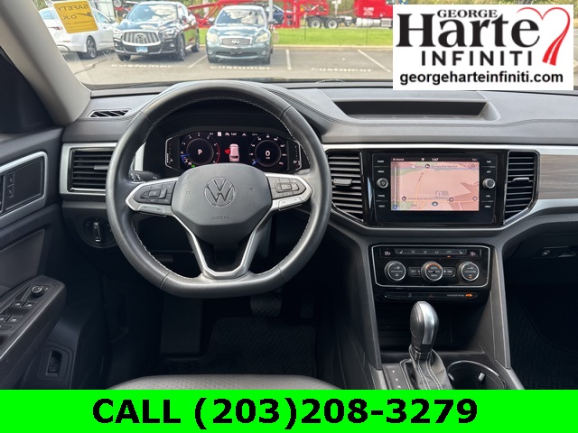 2022 Volkswagen Atlas SEL photo 18