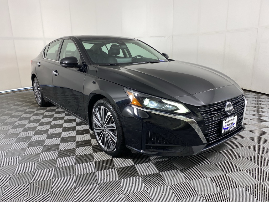 2023 Nissan Altima 2.5 SL photo 9