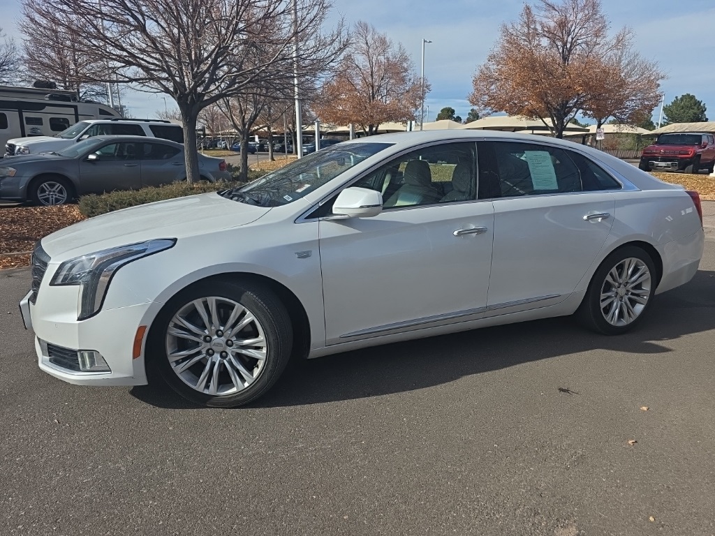 2018 Cadillac XTS Luxury photo 3