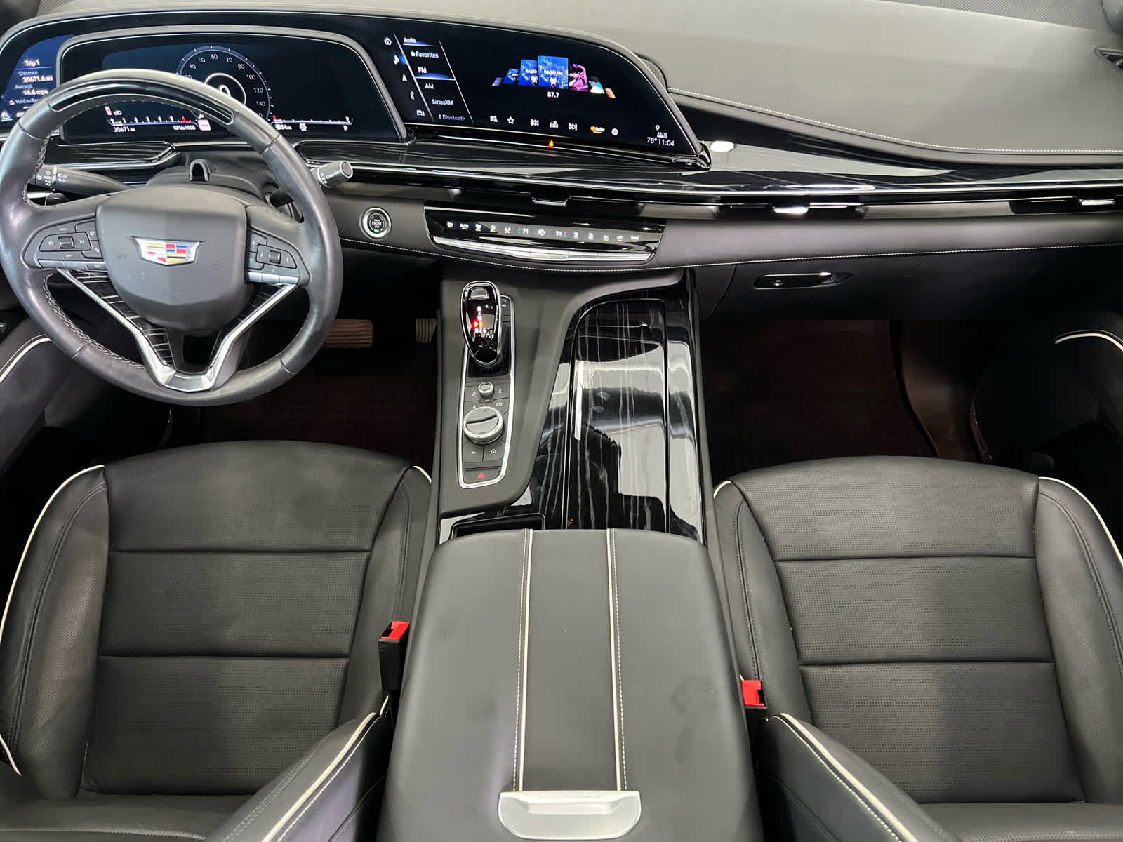 2023 Cadillac Escalade ESV Sport photo 14