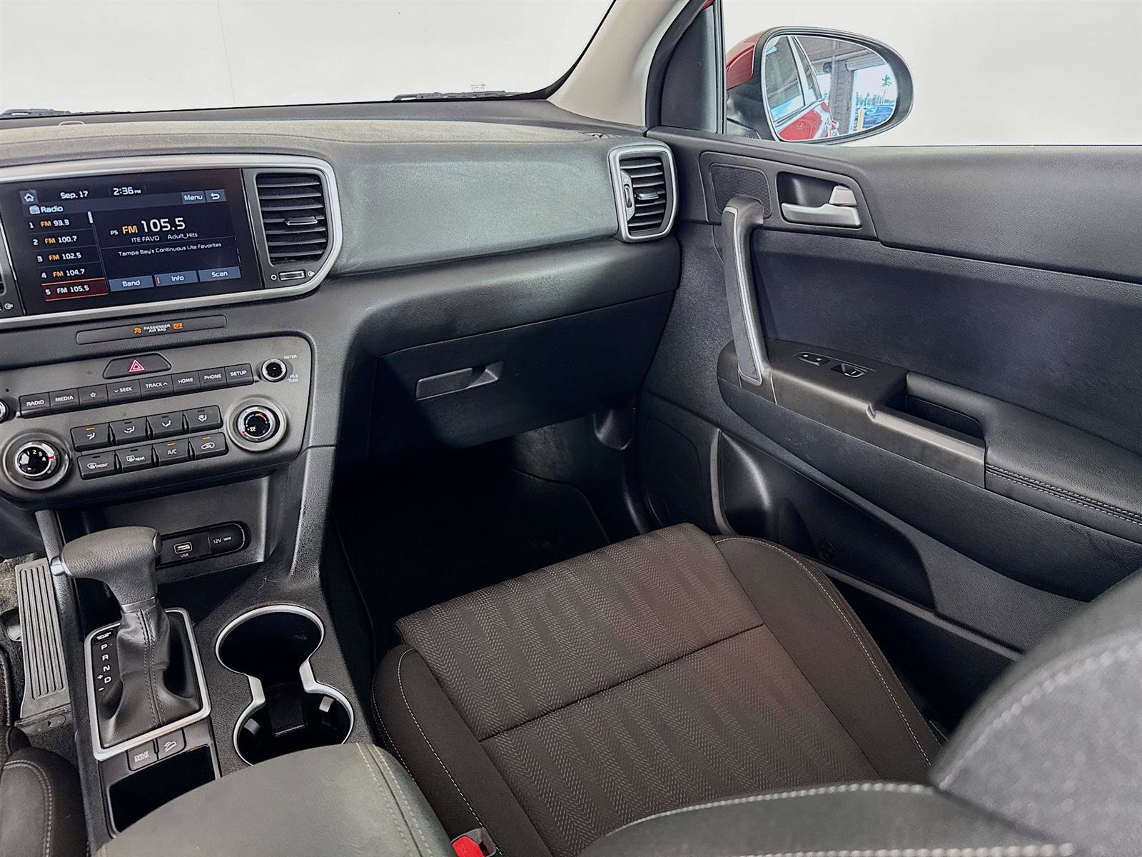 2022 Kia Sportage LX photo 22