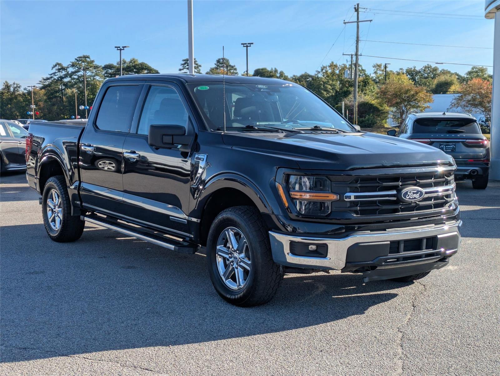 2024 Ford F-150 XLT photo 3