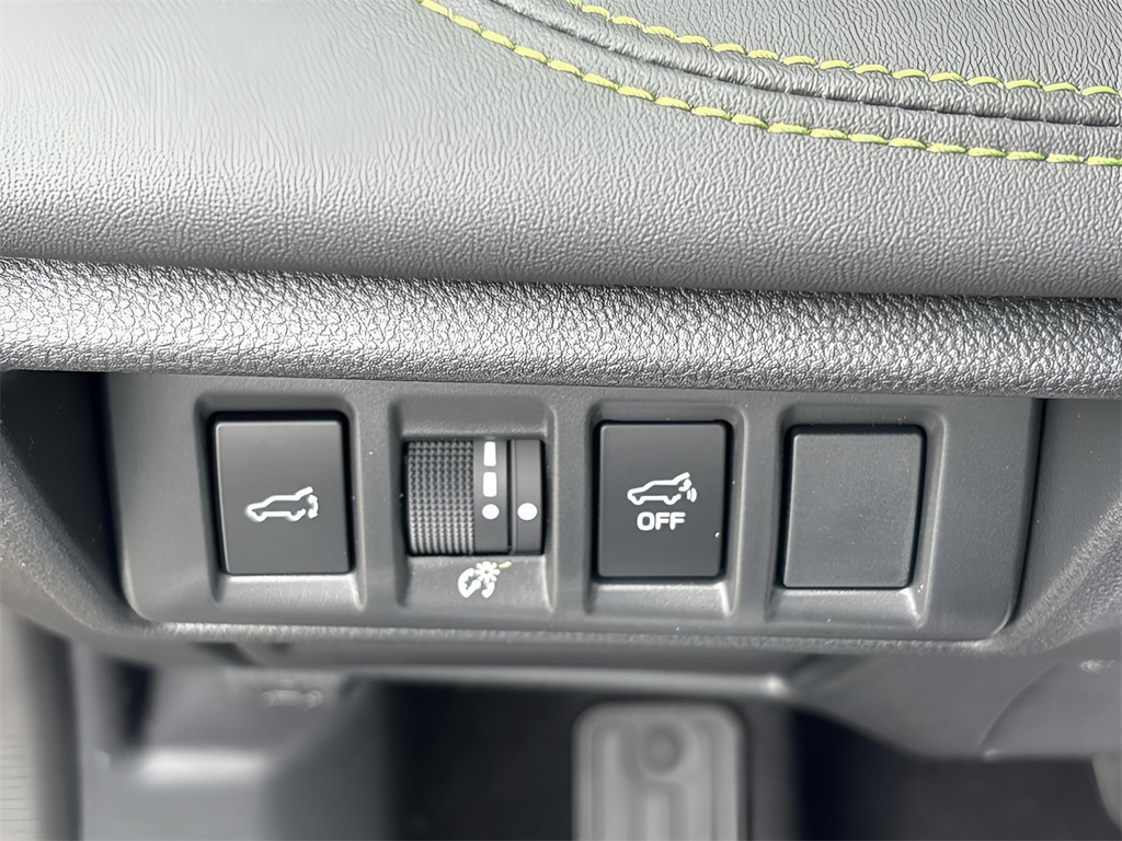 2025 Subaru Outback Onyx Edition photo 16