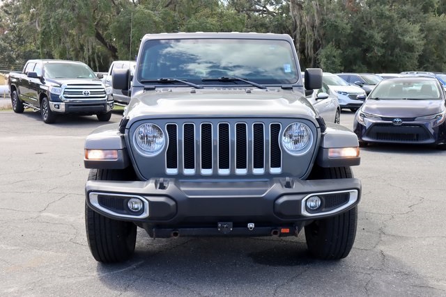 2021 Jeep Wrangler Unlimited Sahara photo 2
