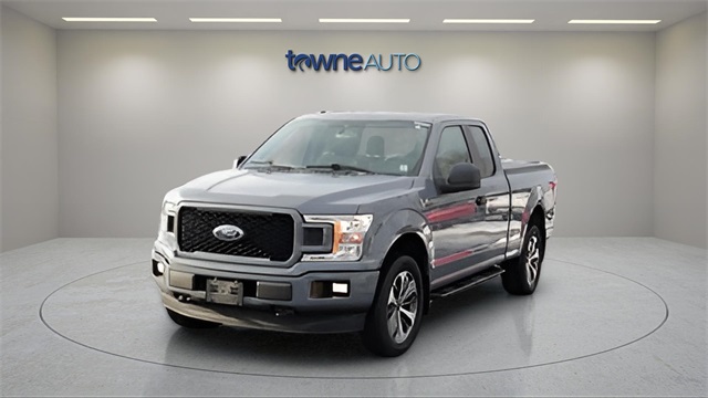 2019 Ford F-150 XL's photo