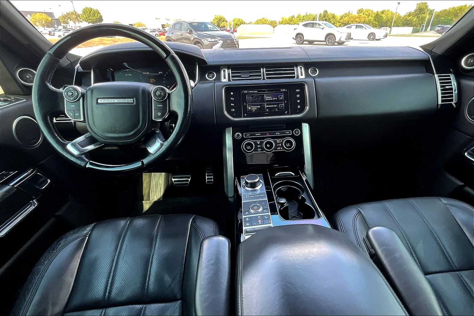 2016 Land Rover Range Rover SuperCharged photo 13
