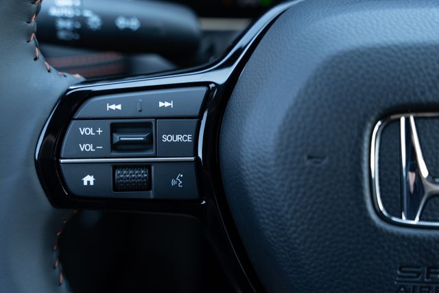 2025 Honda HR-V Sport photo 15
