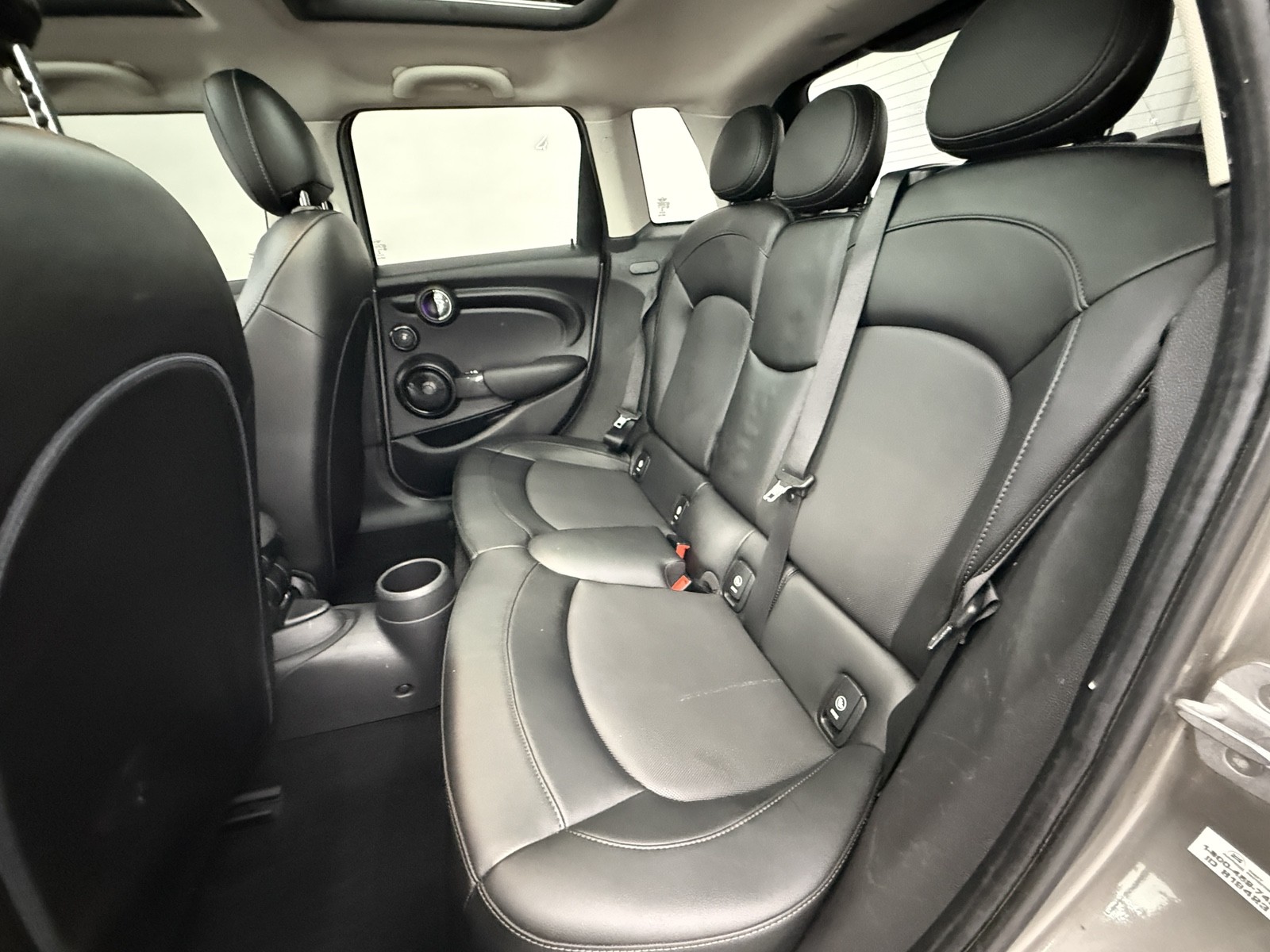 2017 Mini Cooper Hardtop photo 28