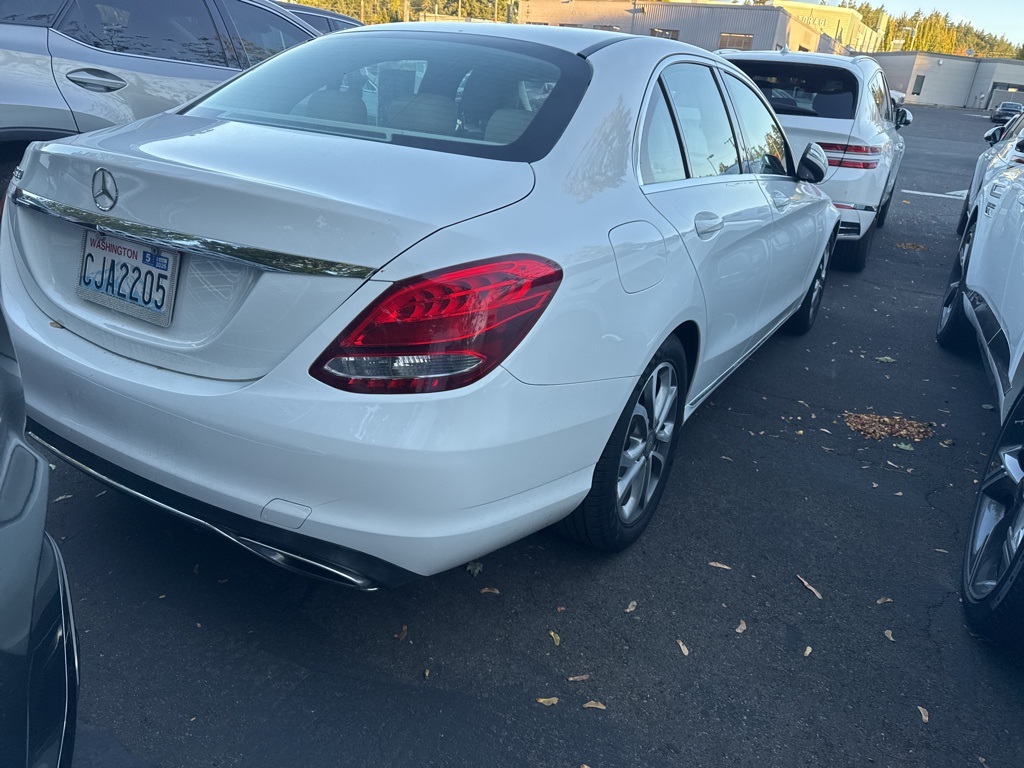 2015 Mercedes Benz C 300 photo 3