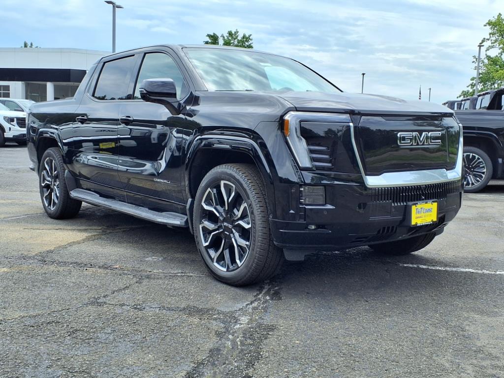 2025 Gmc Sierra EV Denali photo 3