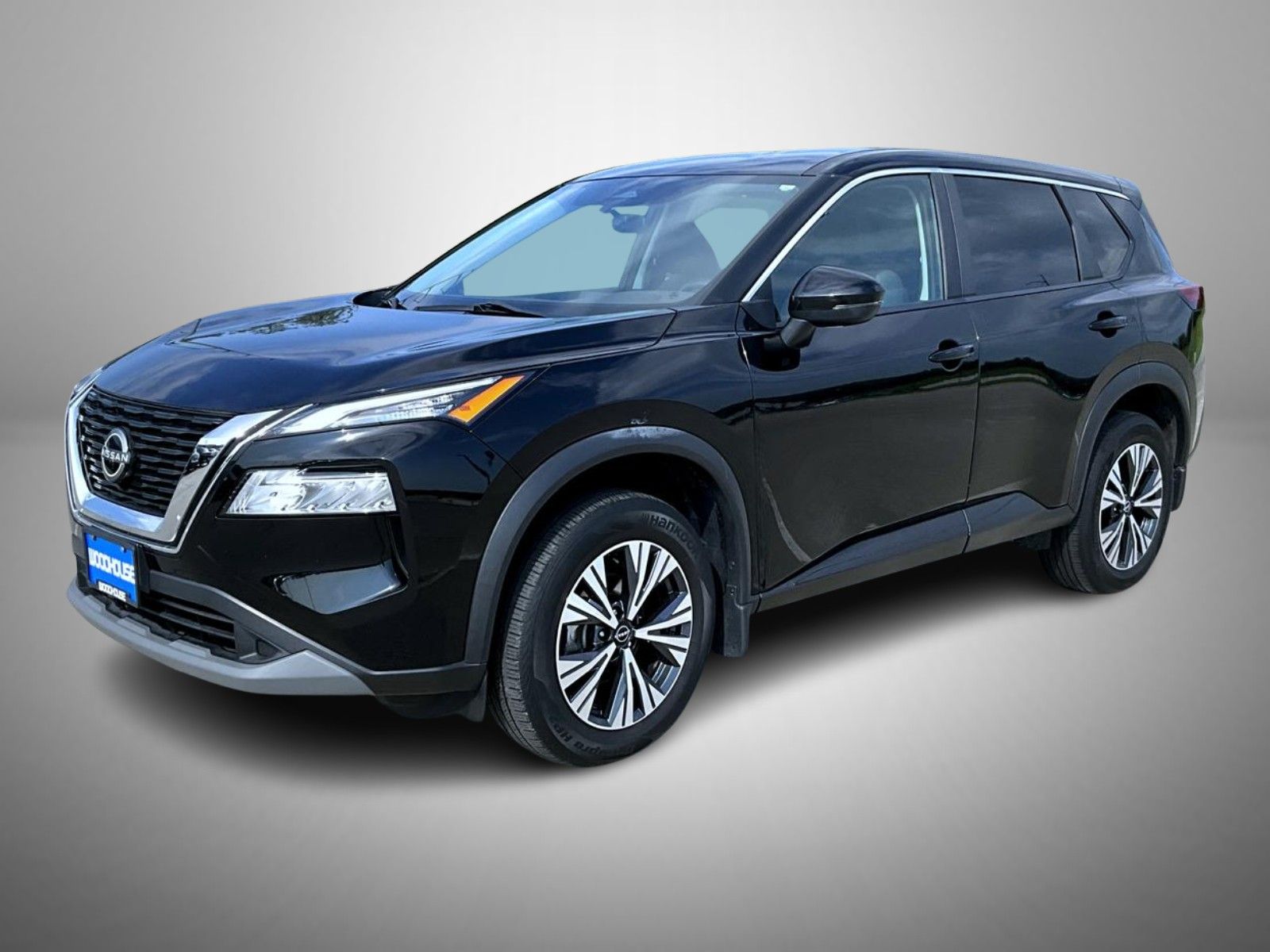 2022 Nissan Rogue SV's photo