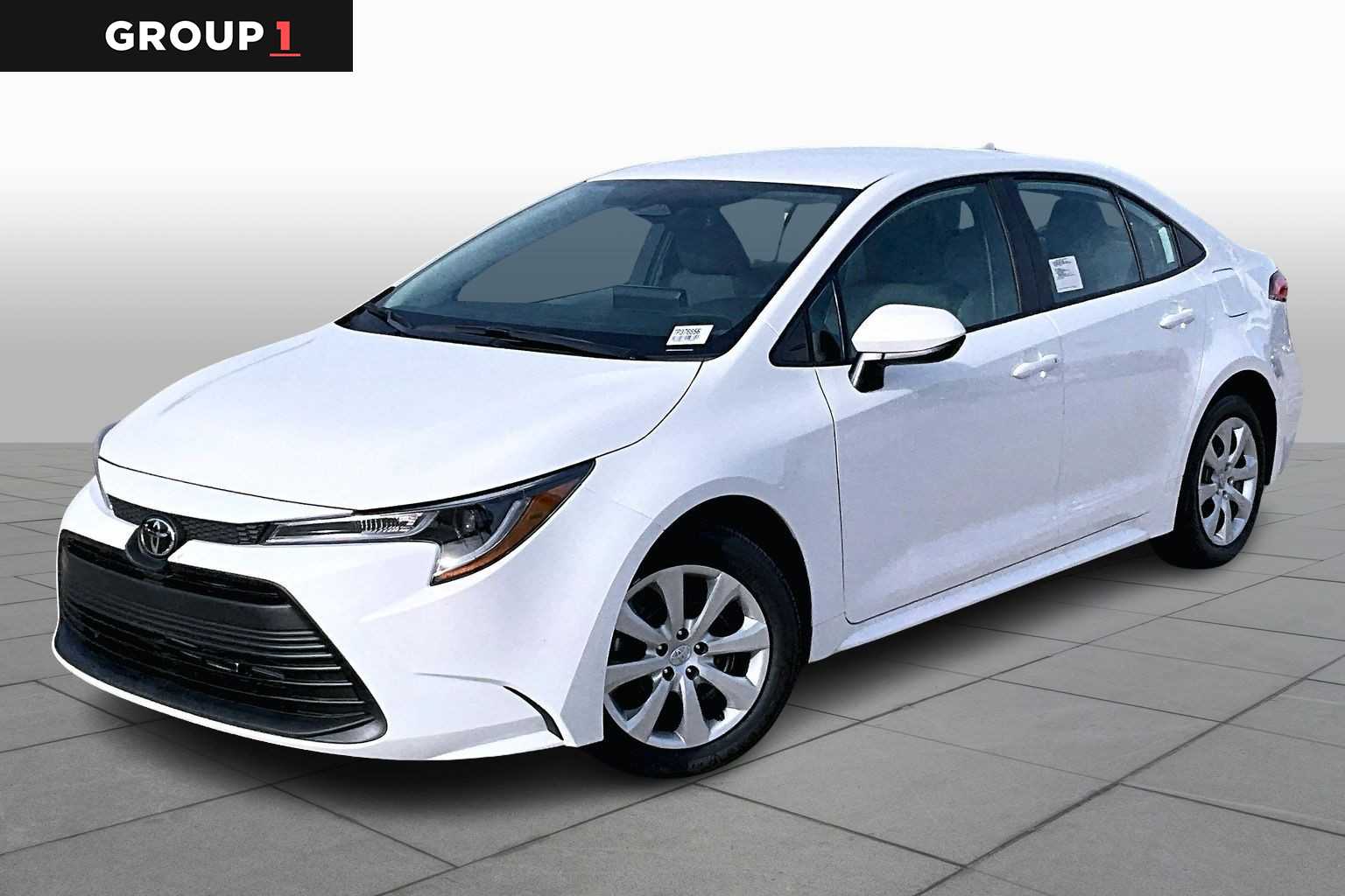 2026 Toyota Corolla LE's photo