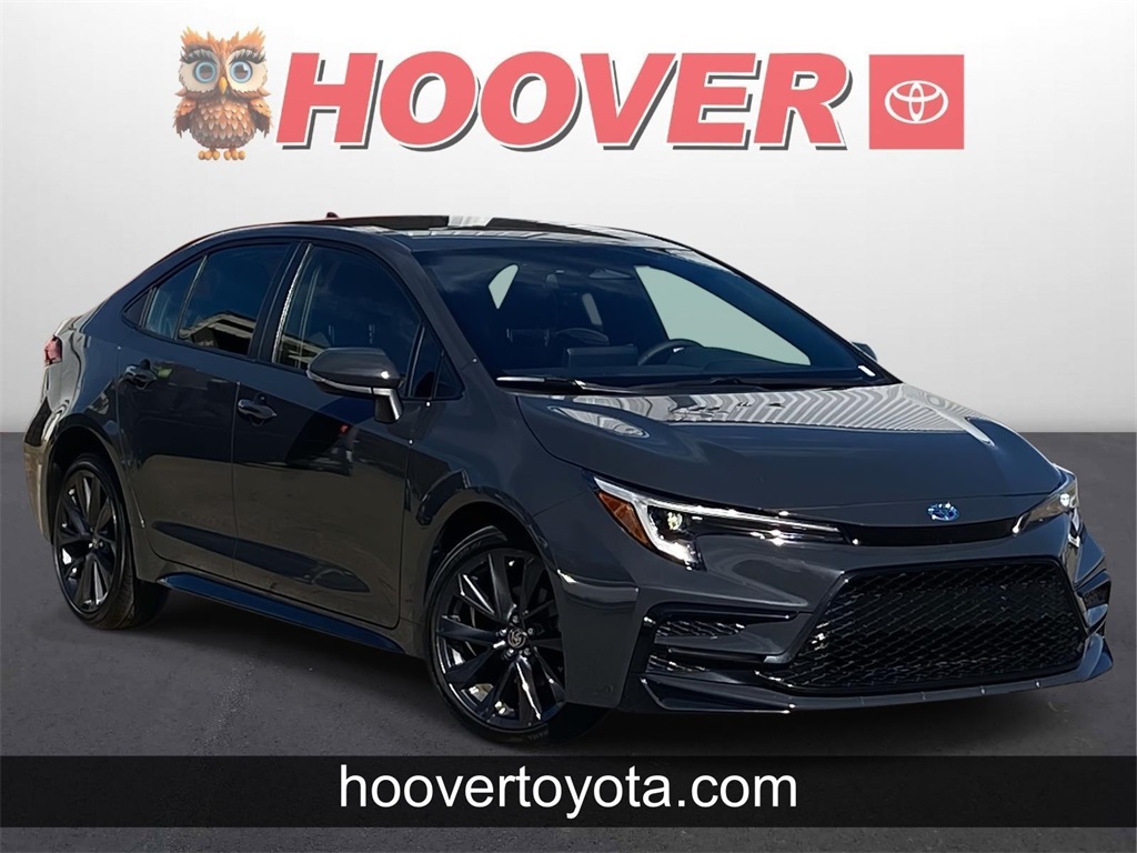 2024 Toyota Corolla SE's photo