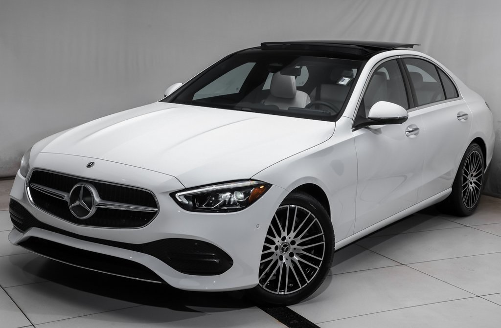 2025 Mercedes-Benz C-Class Sedan C 300's photo