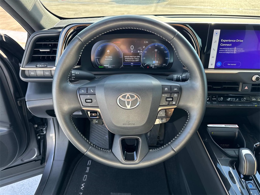 2024 Toyota Crown XLE photo 22