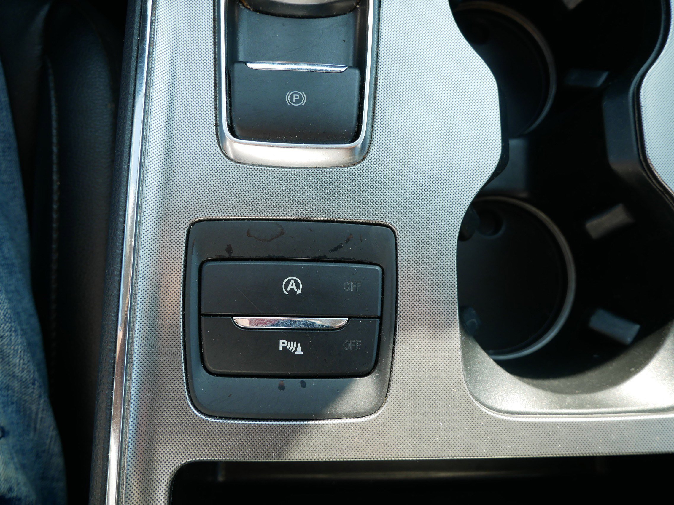 2022 Ford Edge Titanium photo 30