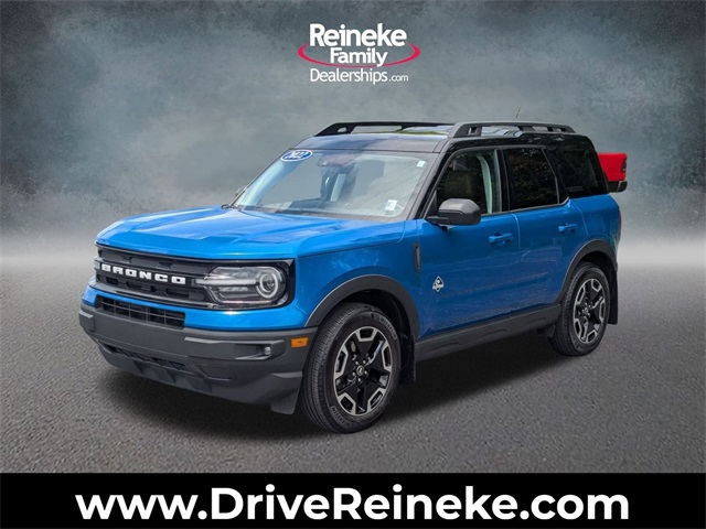 Used 2022 Velocity Blue Metallic Ford Outer Banks image 1