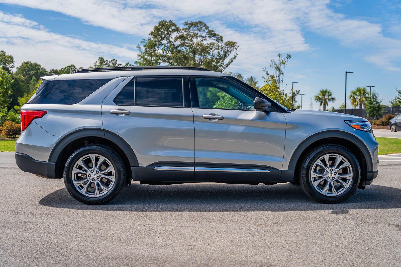 2022 Ford Explorer XLT photo 6