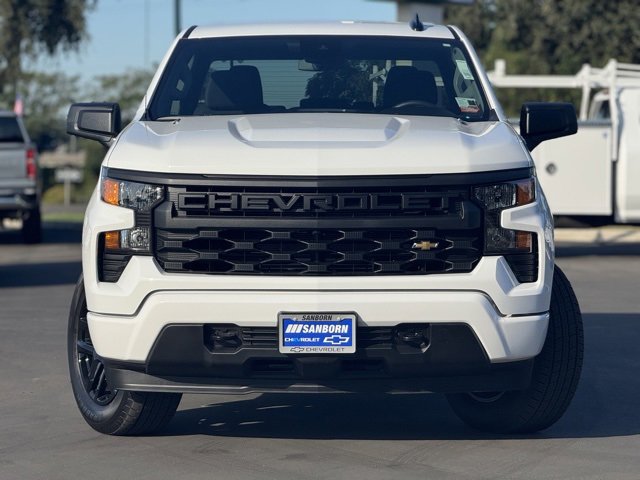 2026 Chevrolet Silverado 1500 Custom photo 2