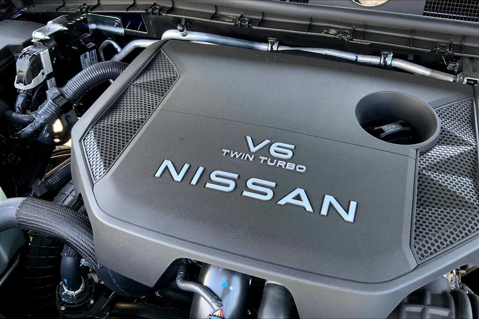 2025 Nissan Armada SL photo 17