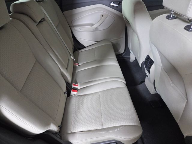 2017 Ford Escape SE photo 19