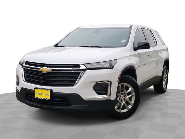 2023 Chevrolet Traverse LS's photo