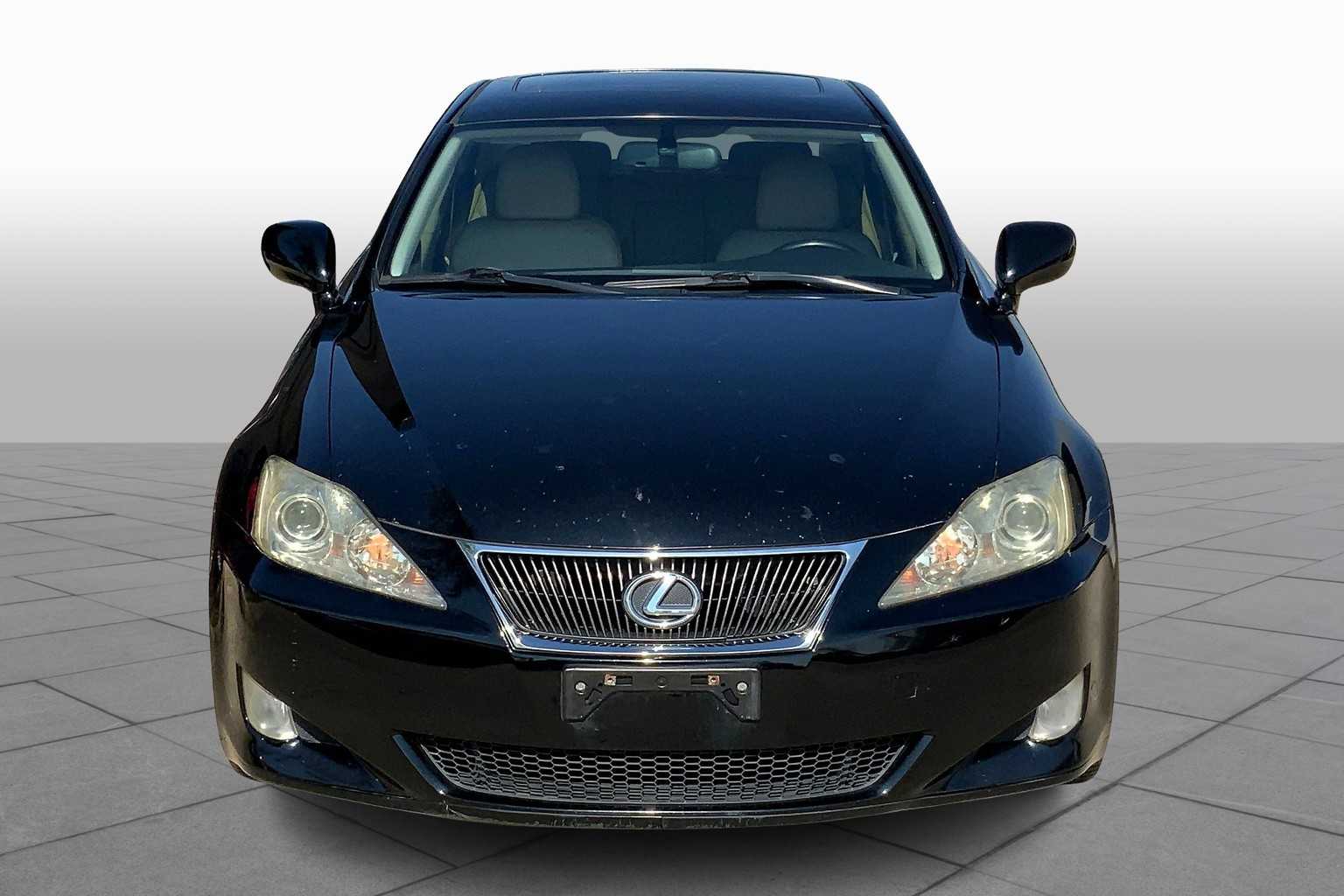 2008 Lexus IS 250 photo 3