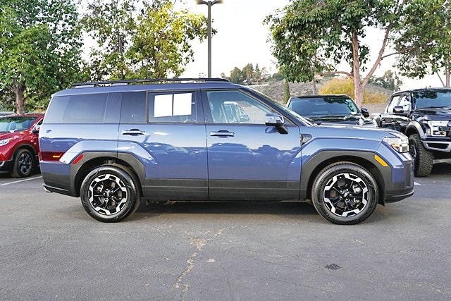 Used 2025 Blue Hyundai SEL image 6