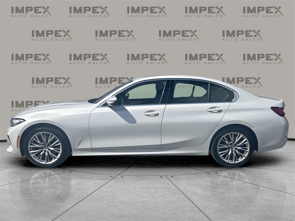 2024 Bmw 330i photo 2