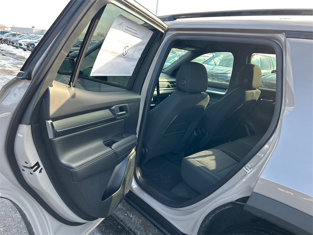 2026 GMC TERRAIN - Image 27