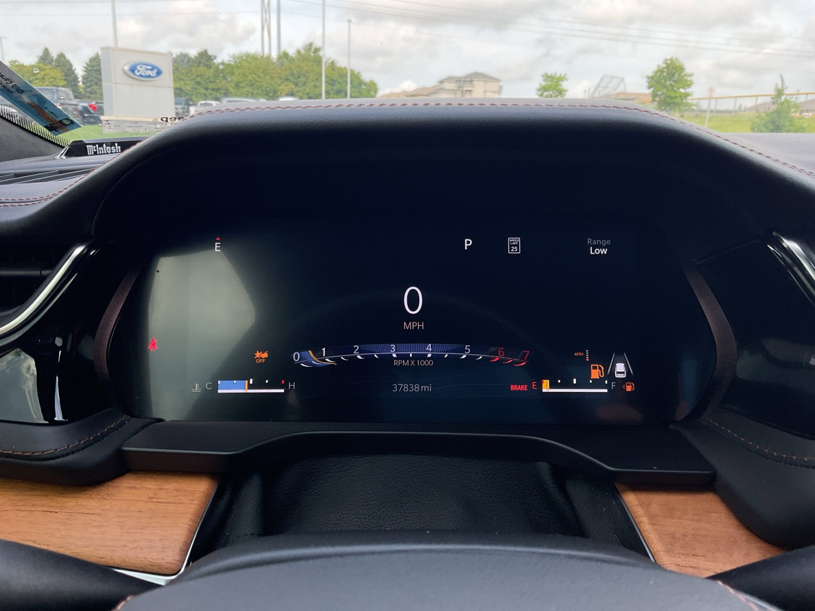 2022 Jeep Grand Cherokee Summit photo 3