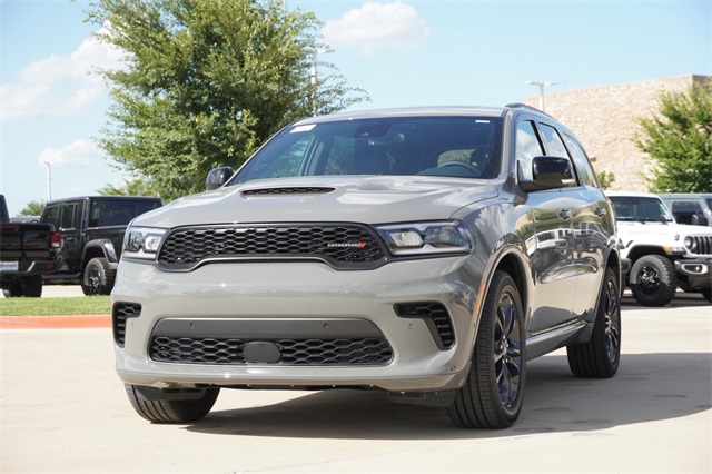 2025 Dodge Durango R/T Plus photo 3