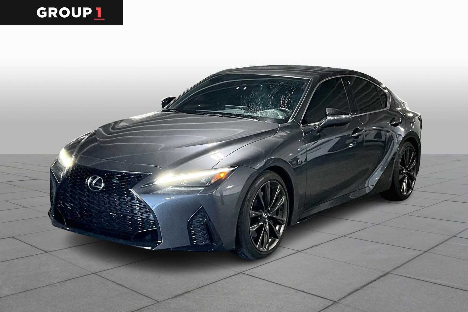 2025 Lexus IS 300 F SPORT DESIGN's photo