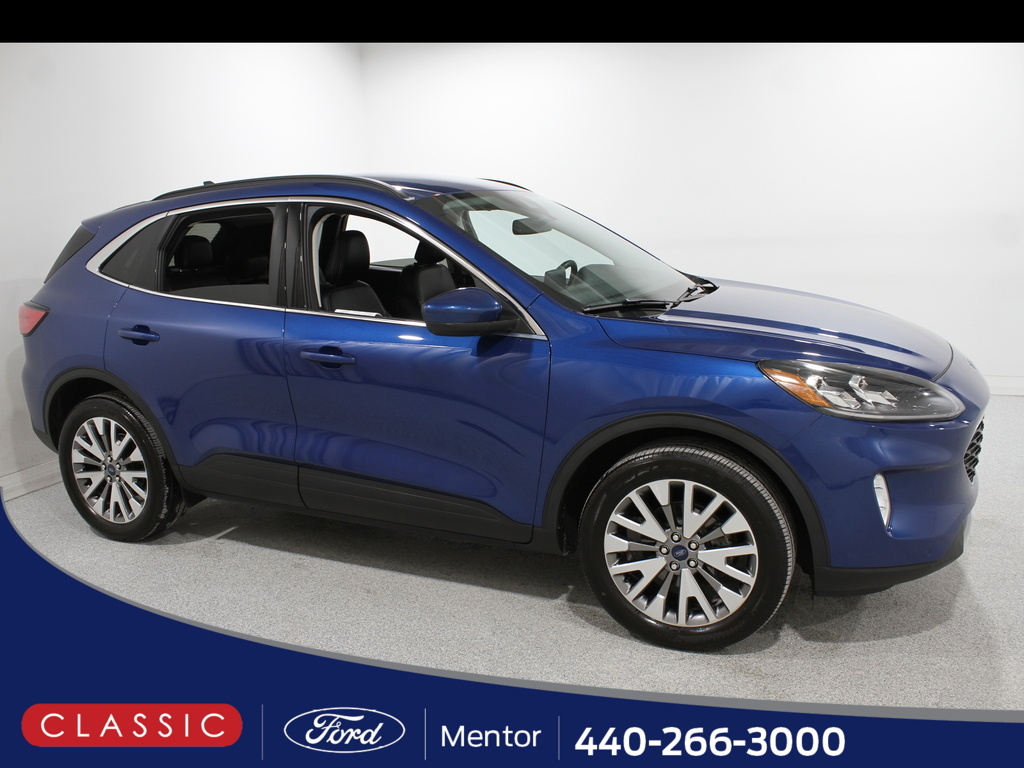 2022 Ford Escape Titanium