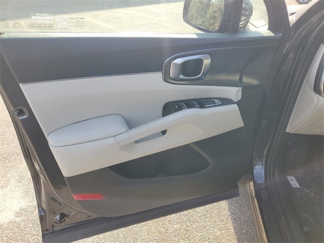 2025 Kia Sorento EX photo 6