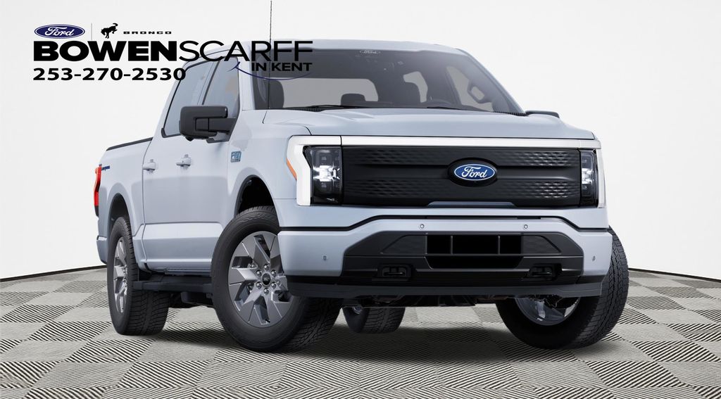 2025 Ford F-150 Lightning XLT photo 3