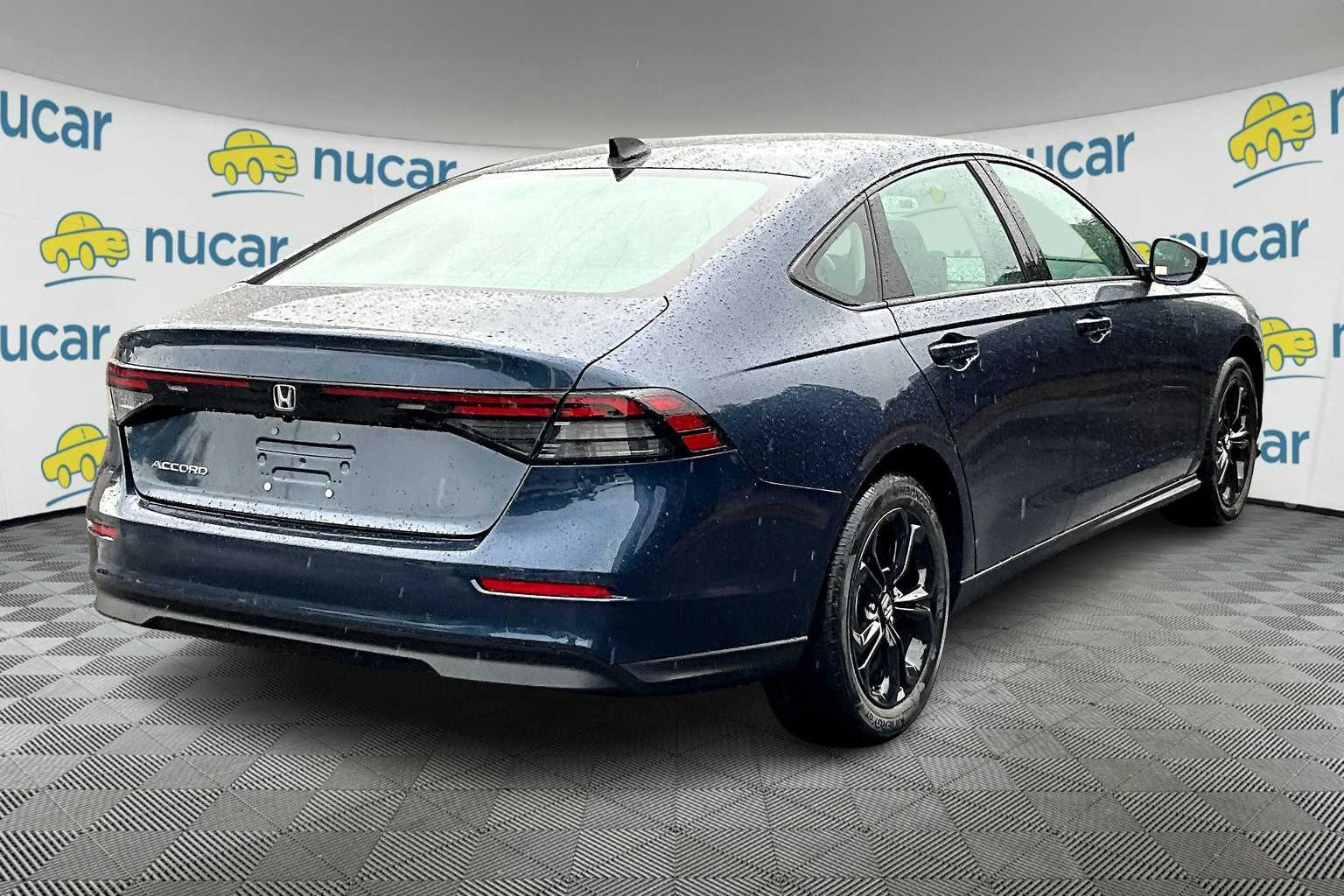 2025 Honda Accord SE photo 4