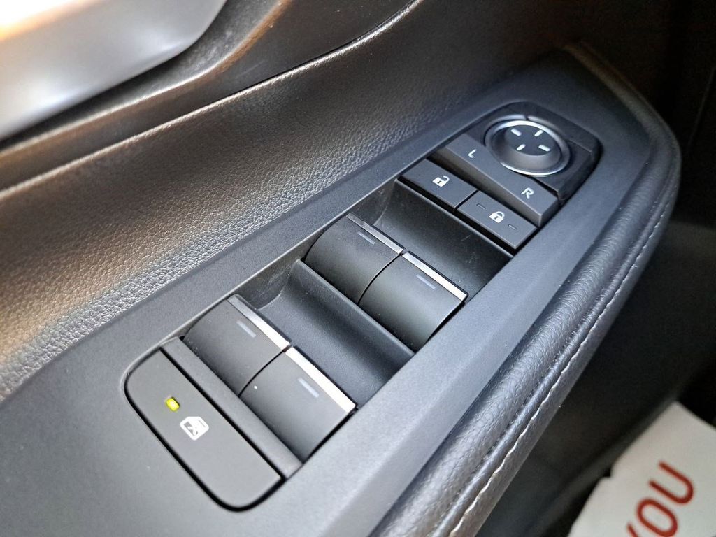 2024 Toyota Grand Highlander XLE photo 24