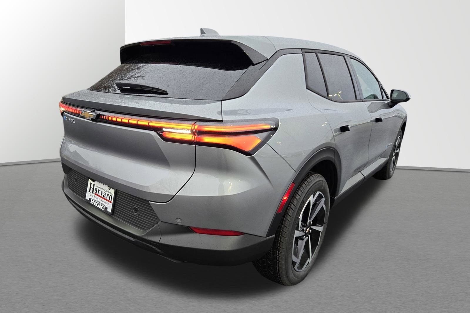 2026 Chevrolet Equinox EV 1LT photo 3